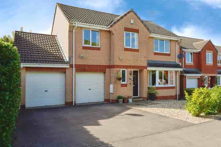 House for sale in Arrowsmith Drive‚  Stonehouse‚ GL10