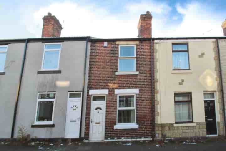 House for sale in Clifton Avenue‚  Rotherham‚ S65