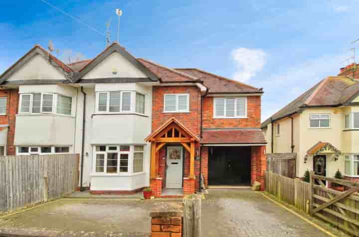 House for sale in Birchfield Road‚  Kidderminster‚ DY11