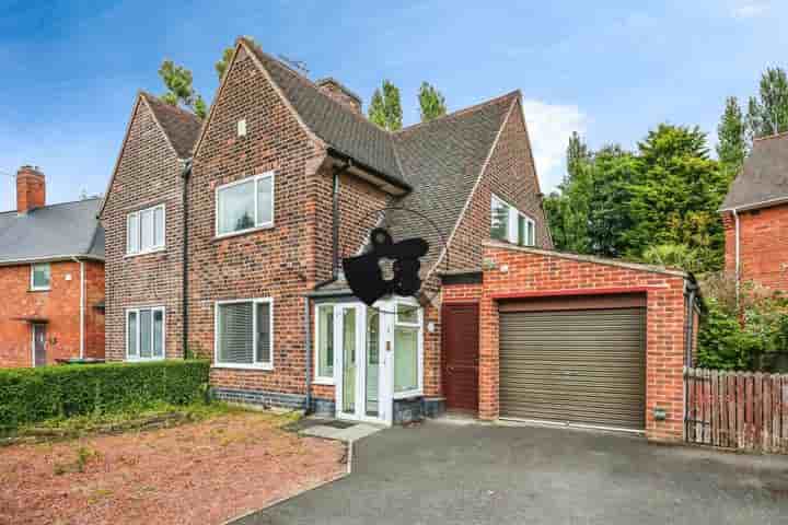 Casa en venta en Brayton Crescent‚  Nottingham‚ NG6