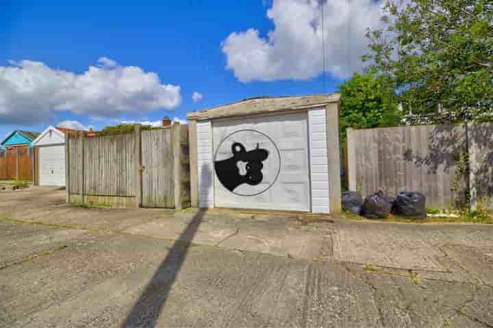 House for sale in Hawe Lane‚  Sturry‚ CT2