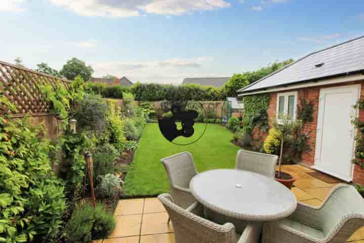 Casa in vendita a Popes Place‚  Thatcham‚ RG19