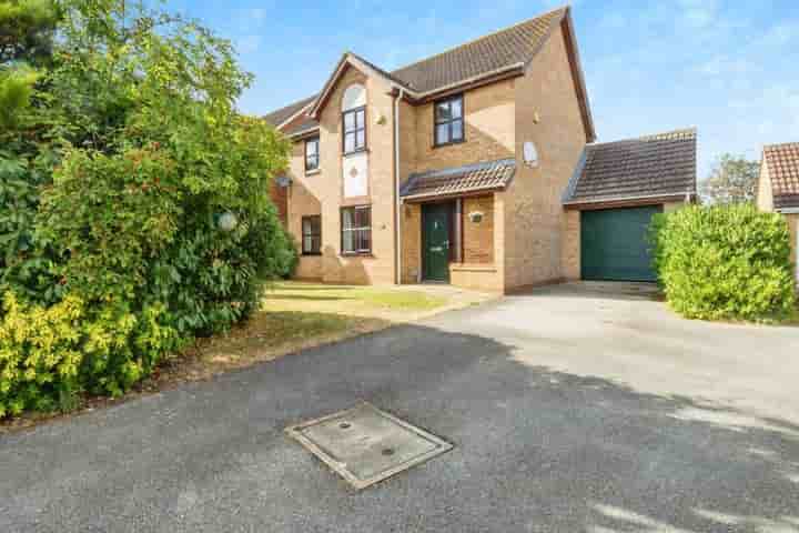 House for sale in Kings Way‚  Welton‚ LN2