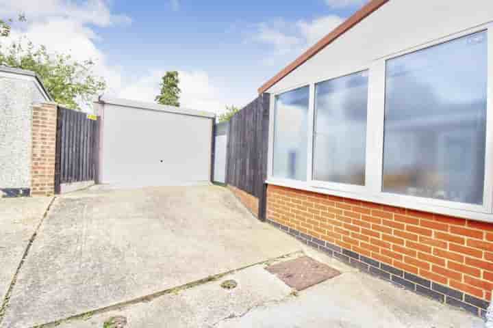 House for sale in Langdale Gardens‚  Hornchurch‚ RM12