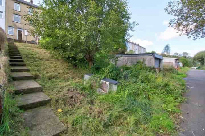 Casa para venda em Nelson Terrace‚  New Tredegar‚ NP24