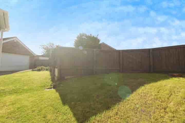 House for sale in Rockwood Crescent‚  Wakefield‚ WF4