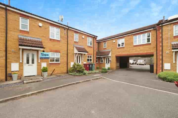 Casa en venta en Embankment Close‚  Mansfield‚ NG20