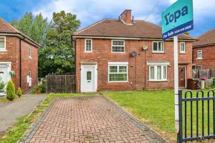 House for sale in Coleridge Road‚  Rotherham‚ S65