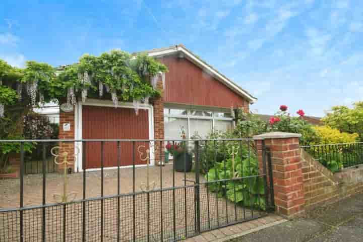 Maison à vendre à Holyrood Drive‚  Sheerness‚ ME12