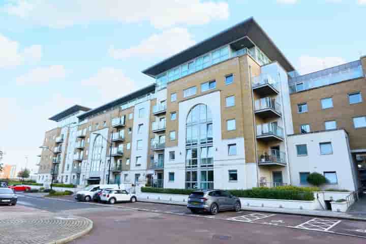 Apartment for sale in Argyll Road‚  London‚ SE18