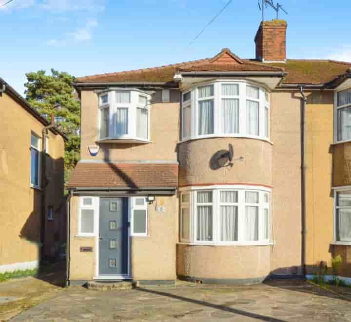 Maison à vendre à York Avenue‚  Stanmore‚ HA7