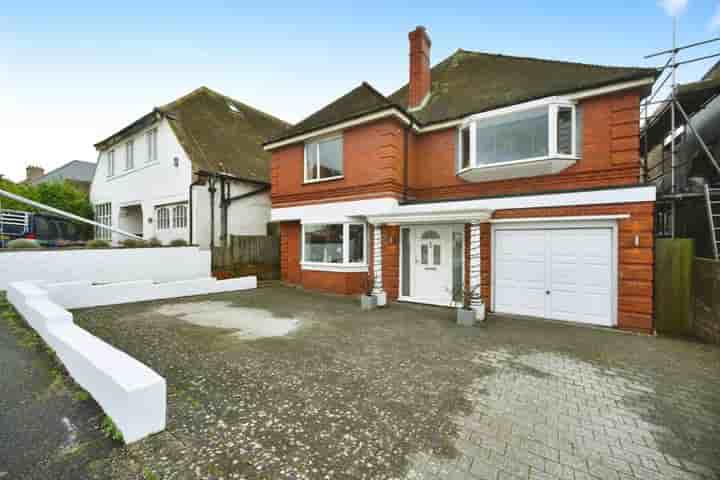 House for sale in The Cliff‚  Brighton‚ BN2