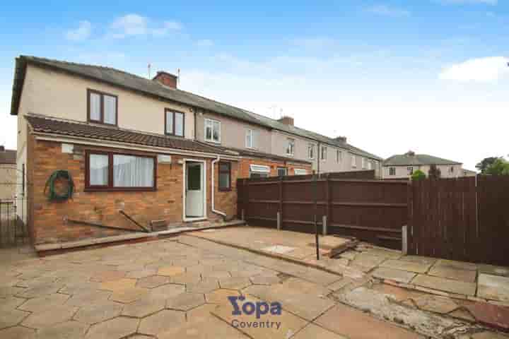 Casa para venda em Willenhall Lane‚  Coventry‚ CV3