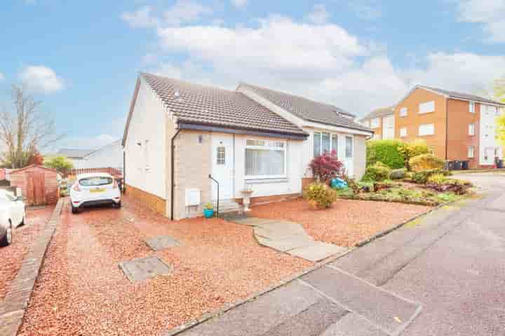 Дом для продажи в Willowfield Place‚  Dumfries‚ DG1