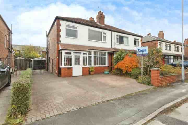 Casa para venda em Kenwood Avenue‚  Manchester‚ M19