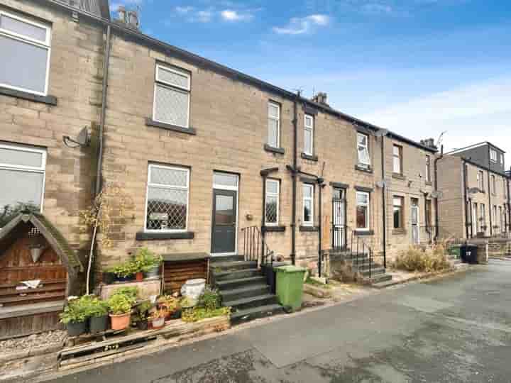 Casa para venda em Oaklands Avenue‚  Leeds‚ LS13