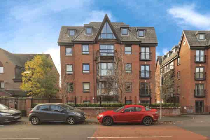 Apartamento para venda em Withington Road‚  Manchester‚ M16