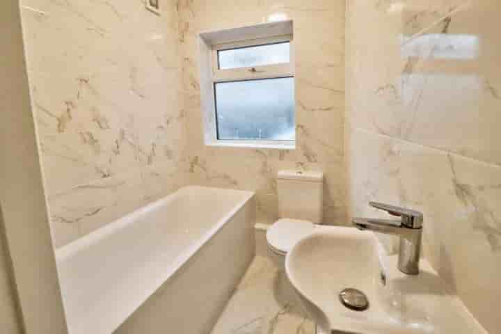 House for sale in Orchard Street‚  Barnsley‚ S73