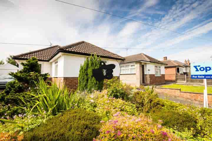 Casa para venda em Saughall Road‚  Chester‚ CH1