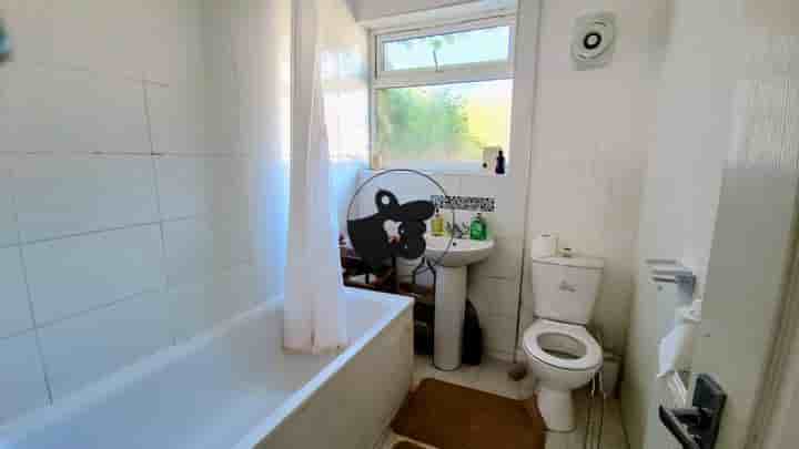 Casa en venta en New Road‚  Dagenham‚ RM10