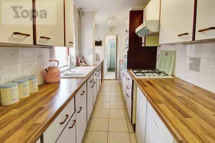 Casa in vendita a Rendlesham Road‚  Ipswich‚ IP1