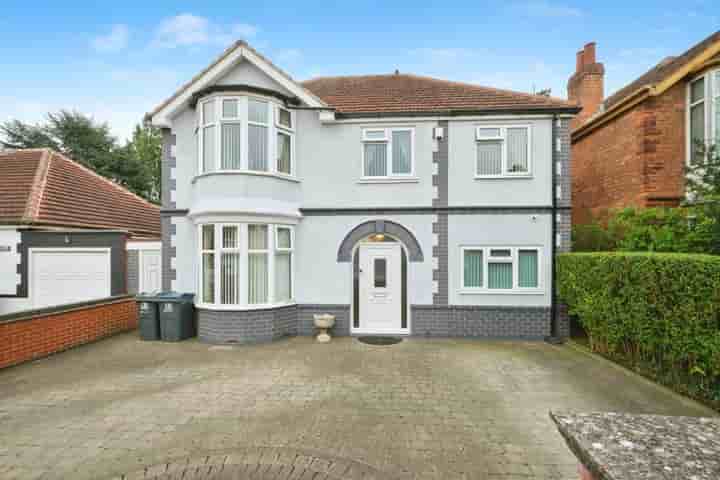 Casa en venta en Tile Cross Road‚  Birmingham‚ B33