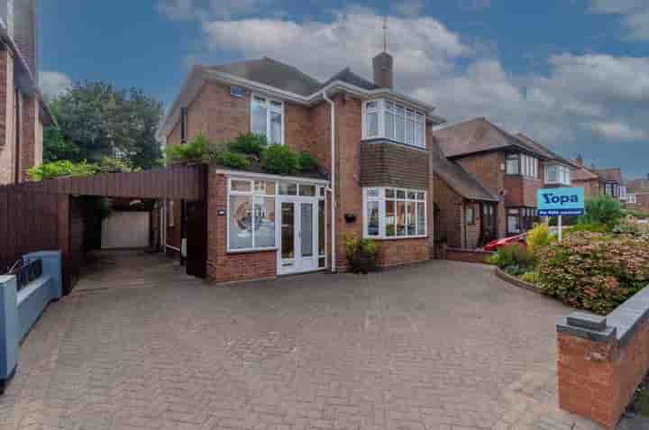 House for sale in Springfield Road‚  Bilston‚ WV14