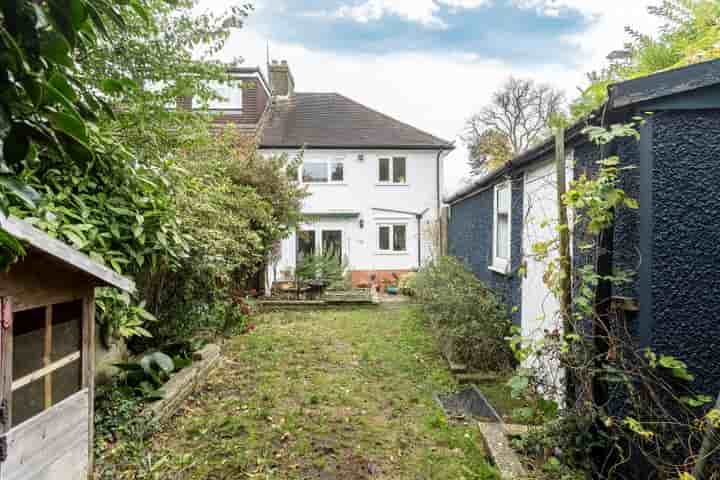 Haus zum Verkauf in Clay Lane‚  Bushey‚ WD23