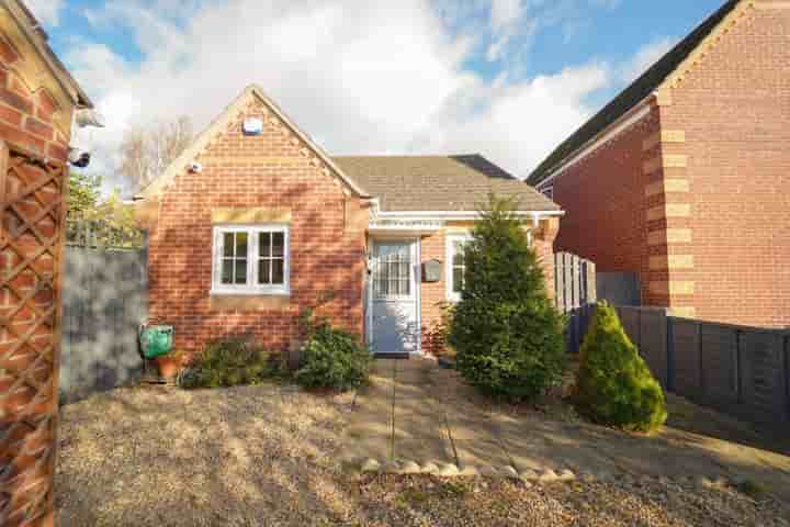 Haus zum Verkauf in Hunter Close‚  Bedford‚ MK42