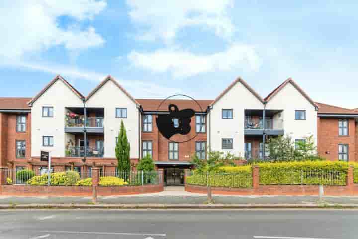 Apartment for sale in Northwick Park Road‚  Harrow‚ HA1