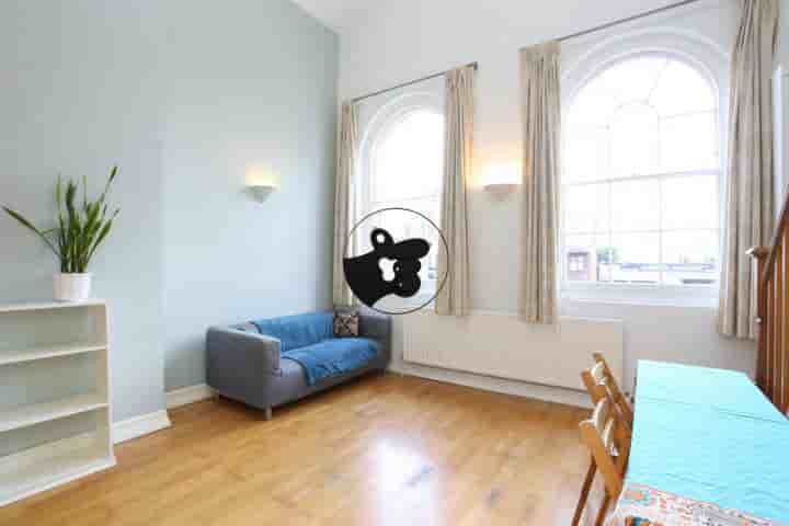 Apartment for sale in Greenhill Terrace‚  London‚ SE18