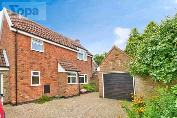 Casa in vendita a Combs Green‚  Stowmarket‚ IP14