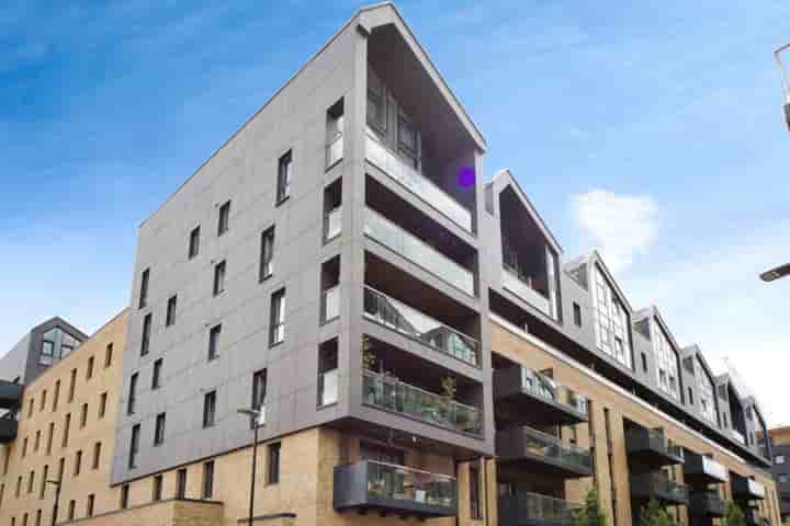 Квартира для продажи в Hoffmans Road‚  London‚ E17