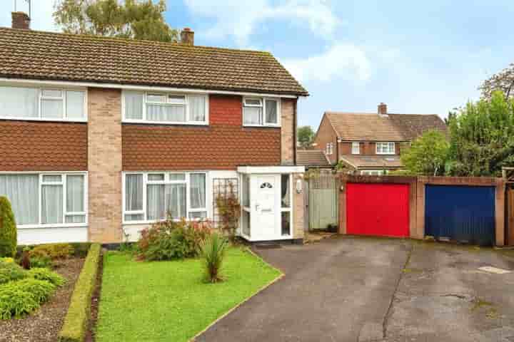 House for sale in Fellowes Way‚  Tonbridge‚ TN11