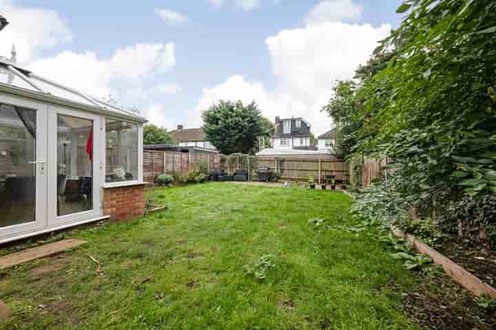 Casa para venda em Morris Close‚  Croydon‚ CR0