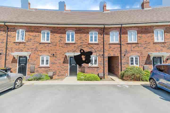 House for sale in Saxon Gold Drive‚  Bedford‚ MK43