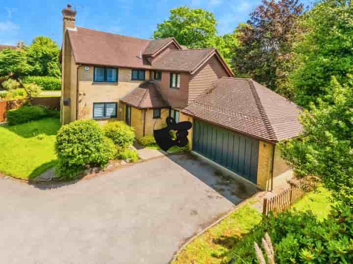 House for sale in Linden Chase‚  Sevenoaks‚ TN13