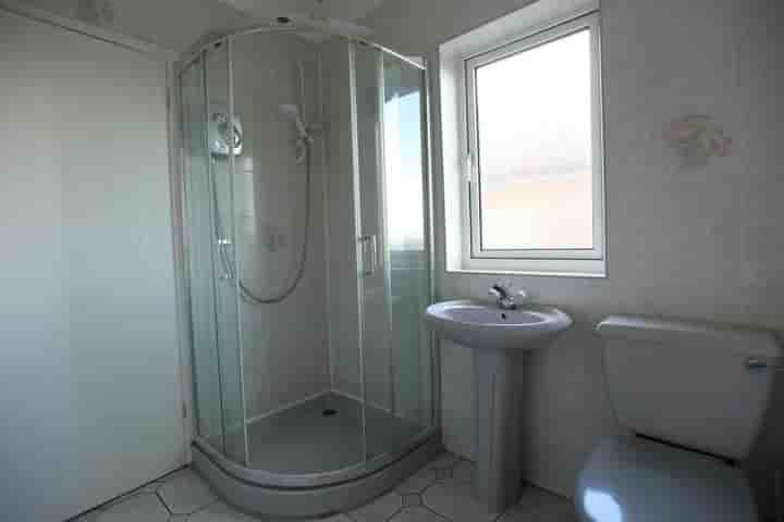 House for sale in Upper Wortley Road‚  Rotherham‚ S61