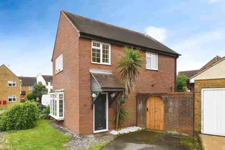 Casa para venda em Leighlands Road‚  Chelmsford‚ CM3