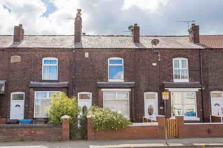 Casa para venda em Poolstock Lane‚  Wigan‚ WN3