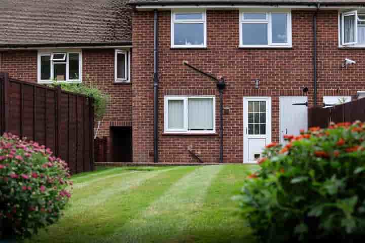 Casa para venda em Brokes Way‚  Tunbridge Wells‚ TN4