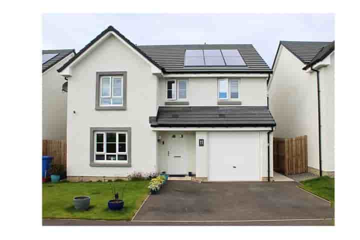 House for sale in Kingston Place‚  Inverness‚ IV2