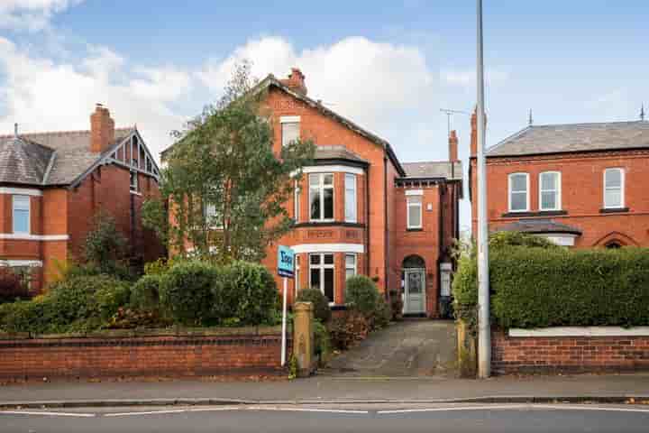 Casa para venda em Hoole Road‚  Chester‚ CH2