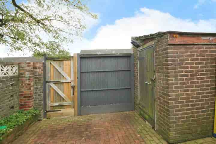 Casa para venda em Denstead Walk‚  Maidstone‚ ME15