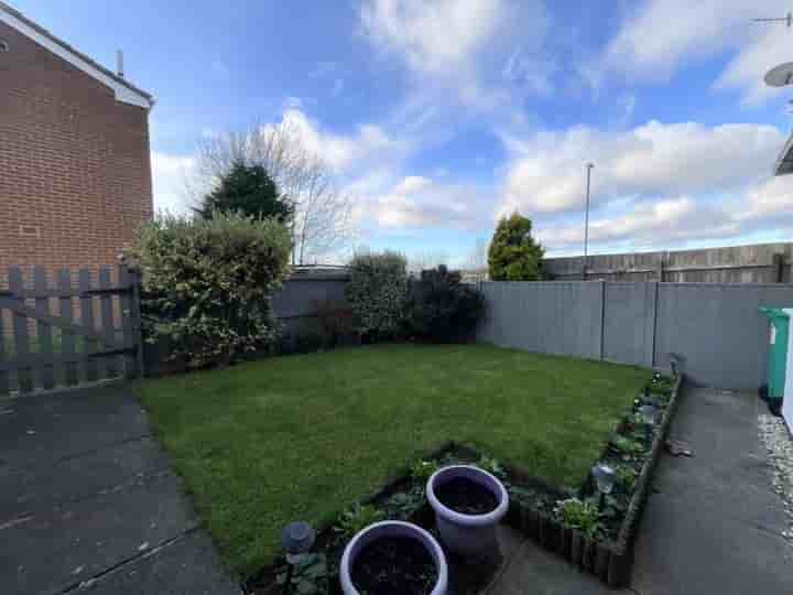 Casa para venda em Owsthorpe Close‚  Nottingham‚ NG5