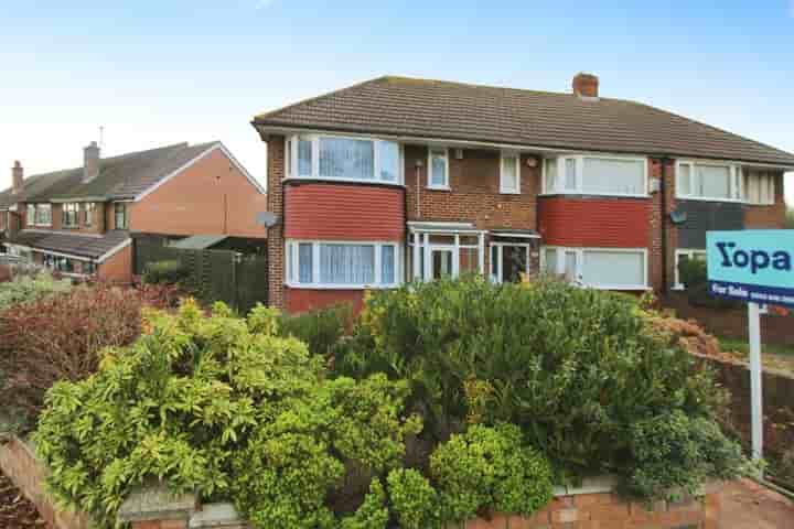 Casa en venta en Pinewood Close‚  Birmingham‚ B44