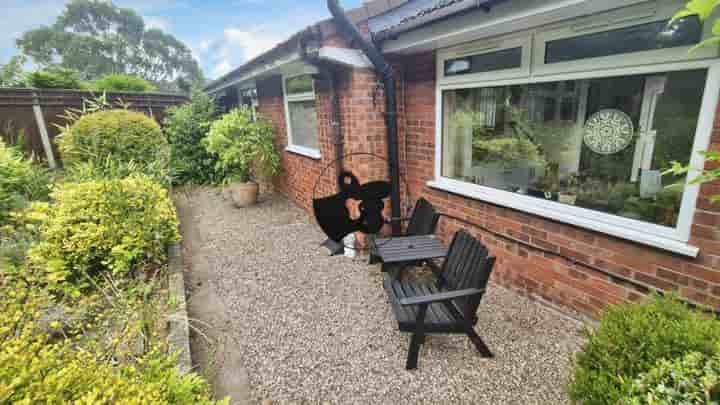 House for sale in Barn Close‚  Stafford‚ ST17