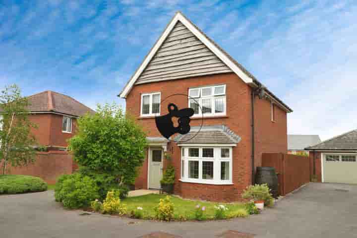 House for sale in Heol Sirhowy‚  Caldicot‚ NP26