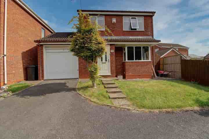 Haus zum Verkauf in Beverley Avenue‚  Nuneaton‚ CV10