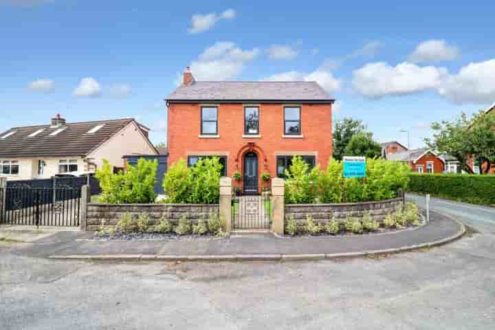 Casa para venda em Liverpool Old Road‚  Preston‚ PR4